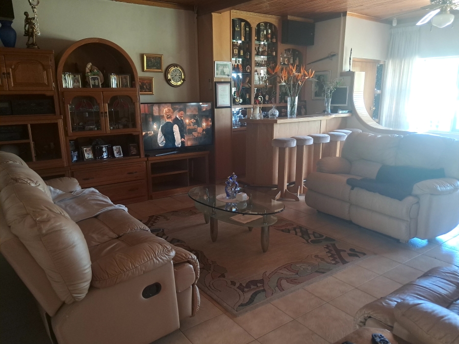 4 Bedroom Property for Sale in Doorn Free State